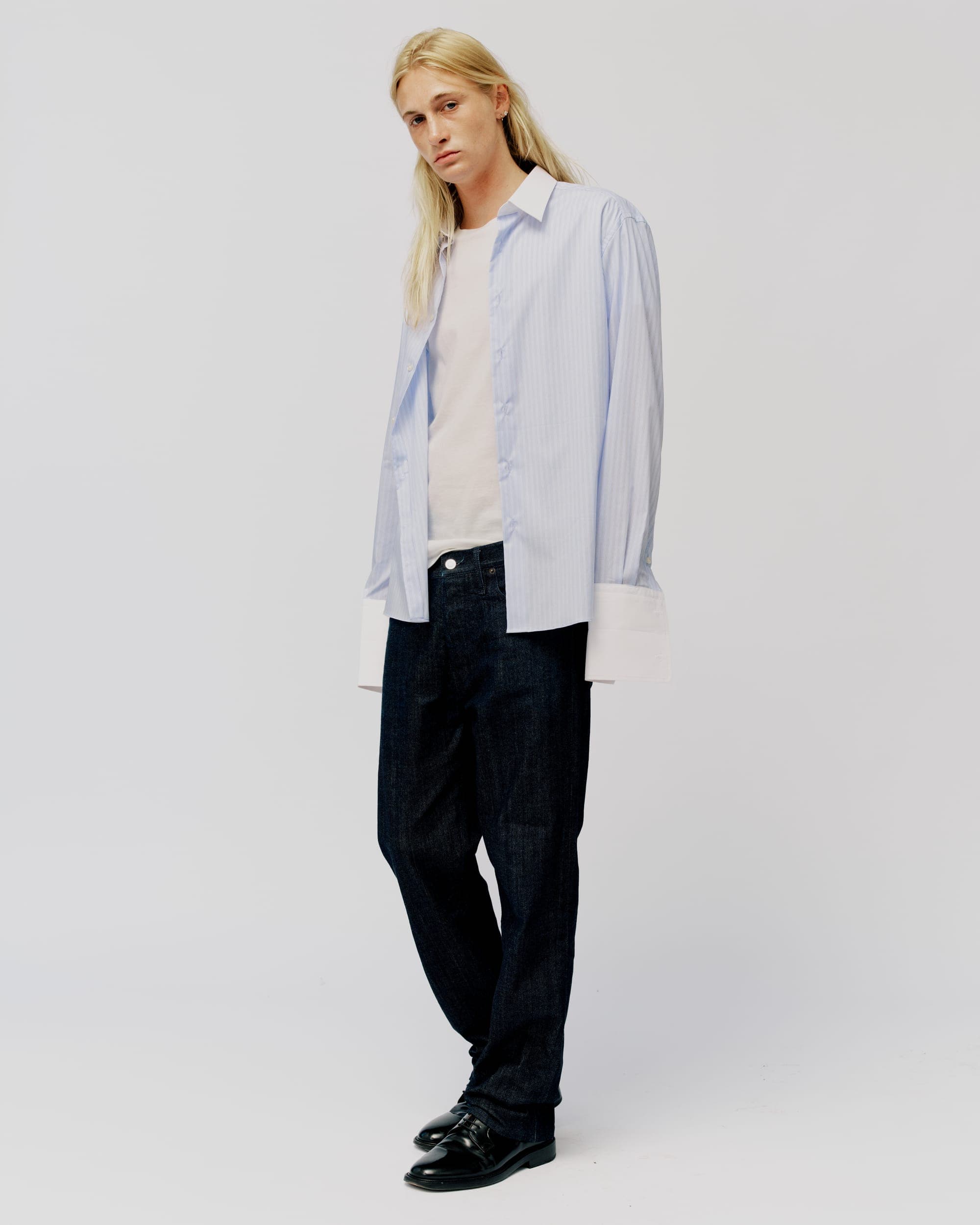 CONTRAST COLLAR SHIRT IN BLUE STRIPE, view 3