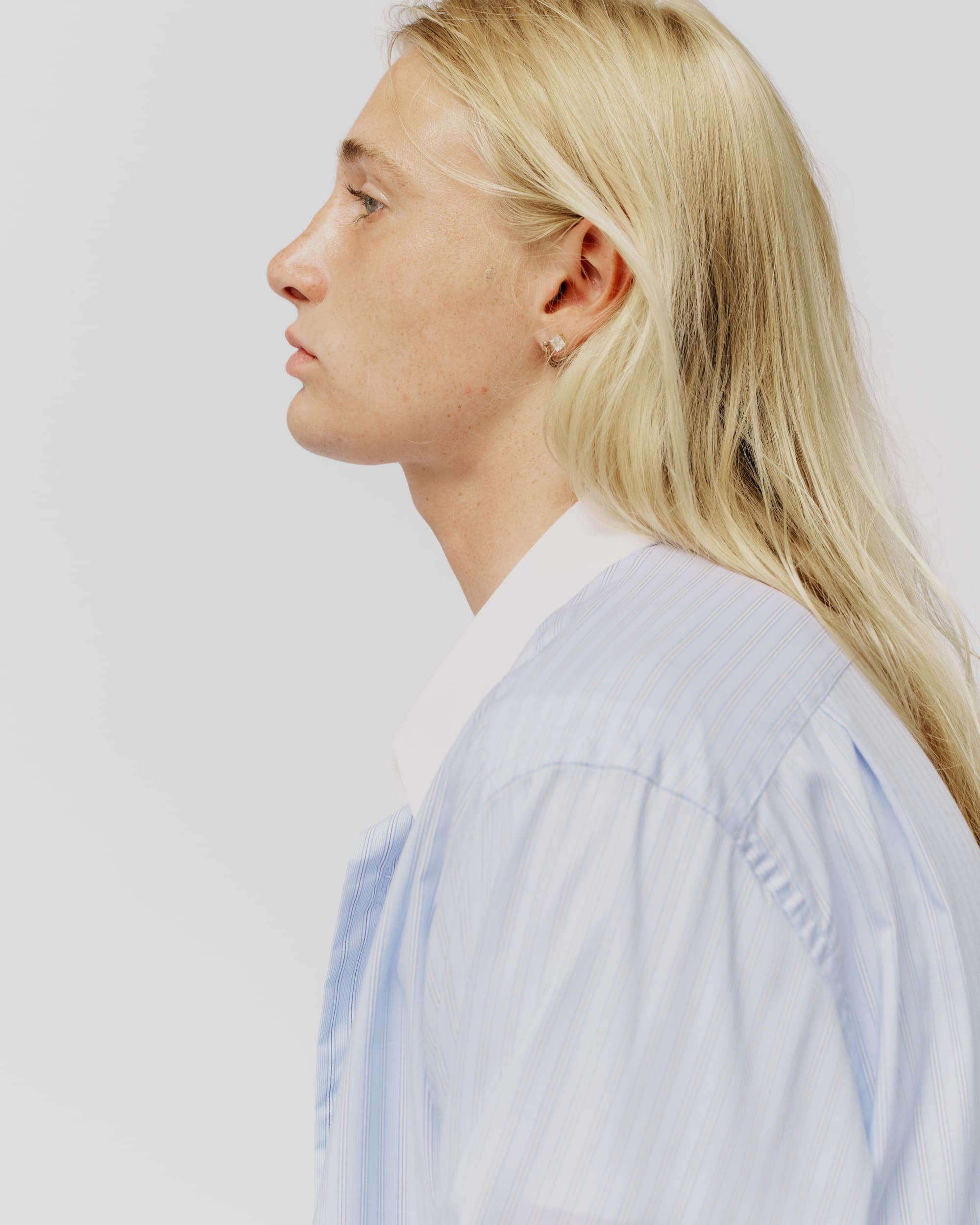 CONTRAST COLLAR SHIRT IN BLUE STRIPE, view 5