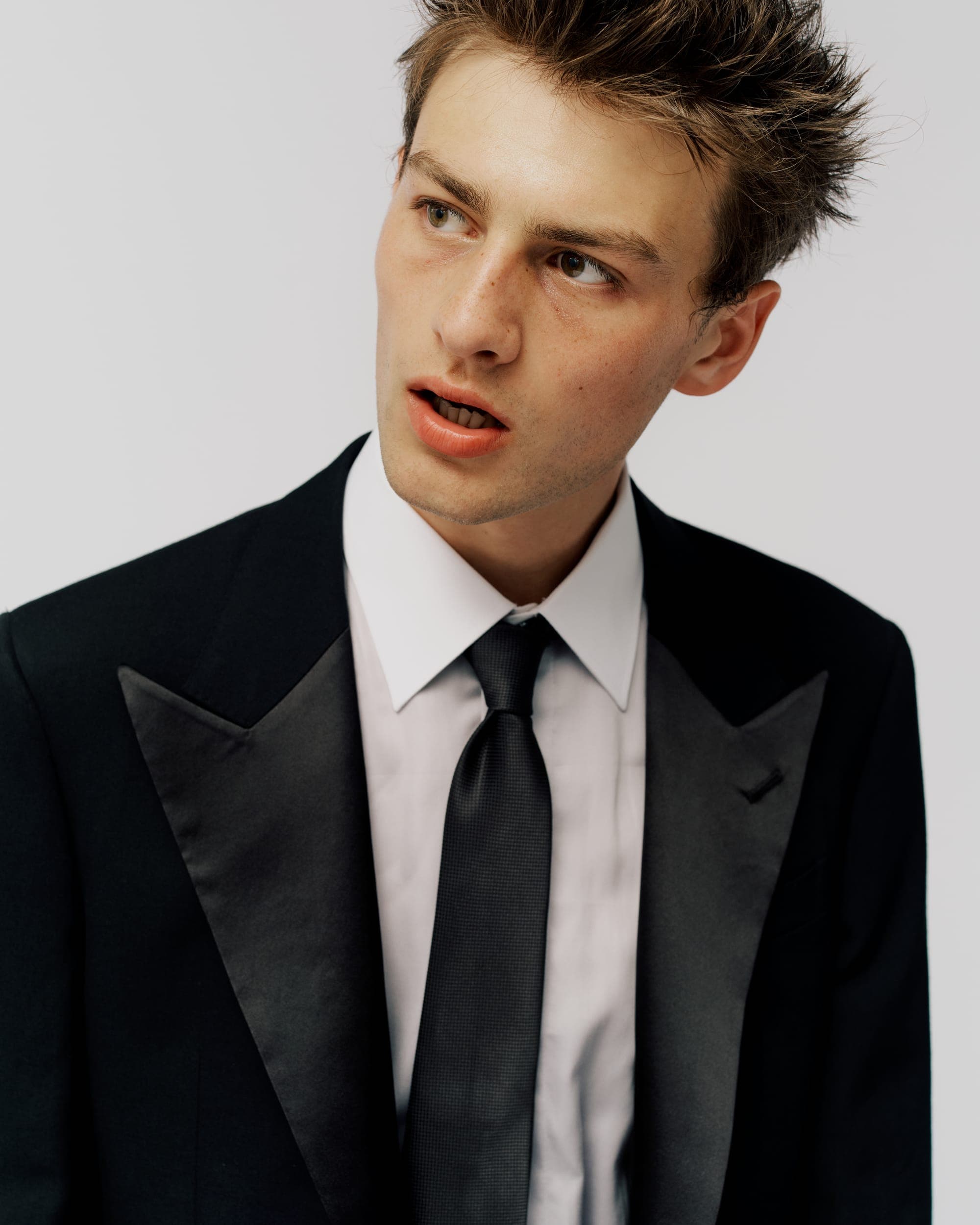TUXEDO JACKET IN BLACK BARATHEA, view 5