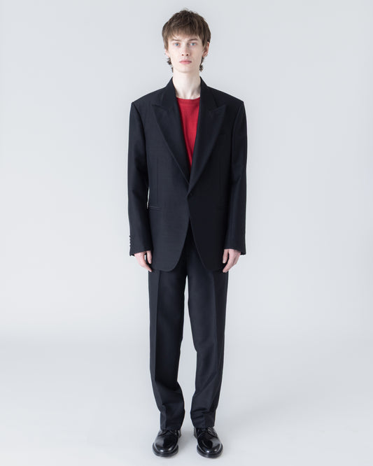 BLACK TUXEDO